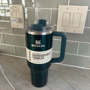 Brand new 40oz Stanley Tumbler